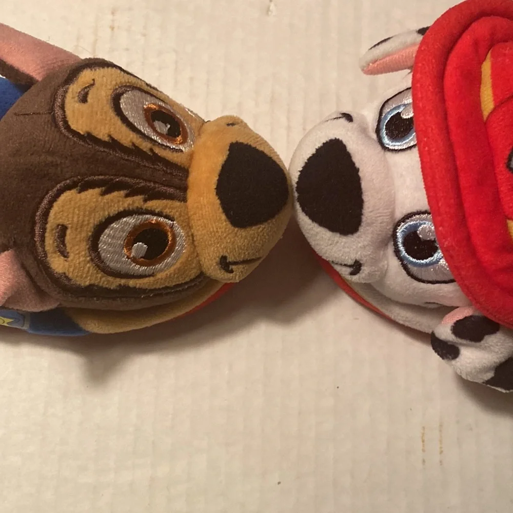 Paw Patrol kids house slippers red size 7/8